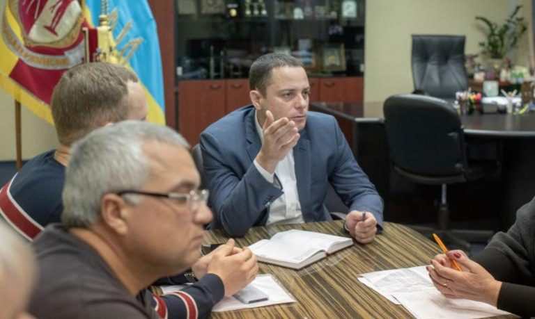 Міський голова Кам’янського зустрівся з керівництвом ОСББ і ЖБК