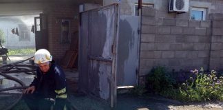 В Кам’янському горів приватний будинок: фото