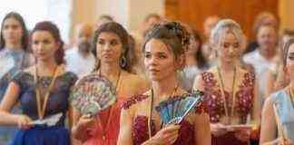 Випускникам Кам’янського вручили медалі