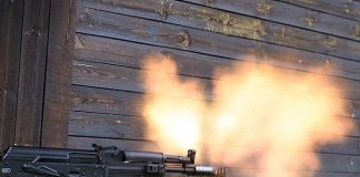 Вночі обстріляли ворота начальника райвідділку поліції в Кам’янському