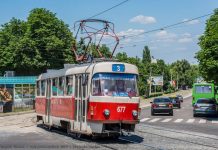 В Кам’янському тимчасово припинять рух на двох трамвайних маршрутах