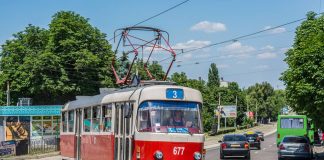 В Кам’янському тимчасово припинять рух на двох трамвайних маршрутах