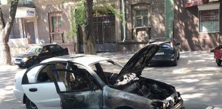 В Кам’янському згорів автомобіль: фото