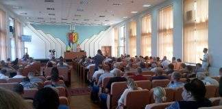 Роздвоєння депутатів та нові автобуси: як пройшла 34 сесія міської ради Кам’янського