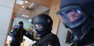 В прокуратуру Дніпропетровської області прийшли з обшуками