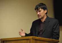 Голова Єлизаветівки подав у відставку через поразку на виборах