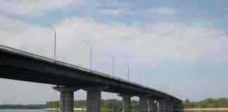 В Кам’янському ремонтують деформаційні шви мостового переходу