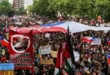 Протесты в Чили не утихают и после обновления правительства