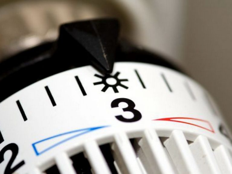 Будинки в Кам’янському обладнають тепловими лічильниками