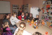 В Центральній бібліотеці Кам’янського влаштували вечірку на честь Геловіну