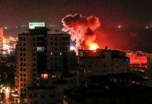 Ракетный обстрел Израиля: 15 пострадавших, разрушены дома и дороги