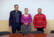 Родина з п’ятьма дітьми отримала квартиру від міської влади