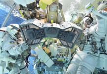 NASA открывает в космосе “отель” для роботов