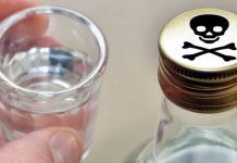 На Филиппинах 300 человек отравились кокосовой водкой, 11 – погибли