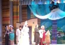 “Мінє весь Крєщатік должен!”