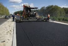 В Украине на ремонт дорог выделили 31,5 млрд грн