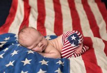 Президент США решил начать борьбу с «родильным туризмом»