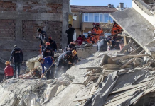 Землетрясение в Турции: число жертв увеличилось