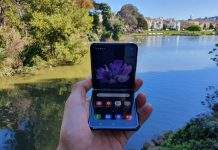 Samsung представила новый гибкий смартфон за $1380