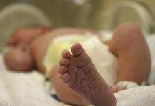 В Луганской области горе-мать заморила младенца голодом до смерти