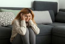 Эксперты рассказали, как избежать стрессов в период самоизоляции