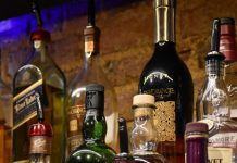 Во Франции бросают пить, а в Италии и Великобритании удваивают дозы