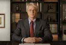 Брэд Питт сыграл роль доктора-консультанта Дональда Трампа