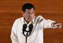 Президент Филиппин призвал силовиков стрелять в нарушителей карантина