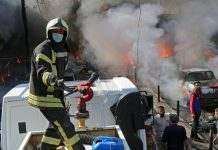 Горели как живые факелы: в Сирии террористы взорвали бензовоз