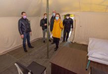 Новий намет біля 7-ої міської лікарні вже функціонує