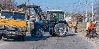 Кам’янське прибирають і приводять до ладу