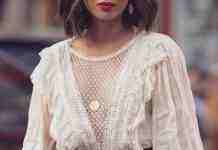 Модные блузки на лето: в тренде оголённые плечи и банты
