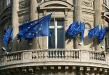 Еврокомиссия разработала план открытия внутренних границ в ЕС