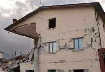 В Иране произошло мощное землетрясение: есть жертвы