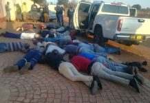 В ЮАР в церкви захватили заложников, погибли пять человек