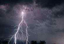 В ГСЧС предупредили об угрозе наводнений, граде и шквалах