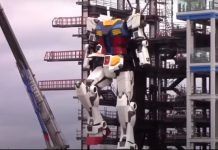 18-метровый робот из Японии сделал первые шаги