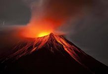 На Гавайях пробуждается вулкан, не извергавшийся 4000 лет