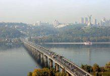 Знаменитый мост Патона в Киеве закроют на пять лет для ремонта