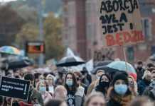 В Польше не утихают протесты против ограничения абортов