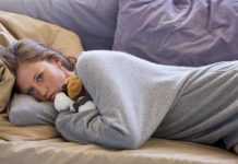 Психологи рассказали, как бороться со стрессом осенью