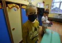 В МОН объяснили, почему детские сады будут работать