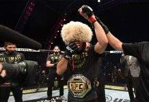 Хабиб Нурмагомедов завершил карьеру по просьбе матери