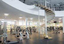 Карантин выходного дня в Украине: закрыто 1,3 тысячи учреждений