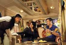 В Индии вновь запустят элитный поезд «Золотая колесница»