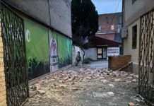 В нескольких странах – землетрясения, в Японии извергается вулкан