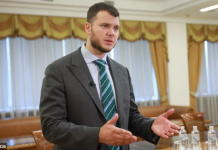 Криклий рассказал, когда в Украине восстановятся авиаперевозки