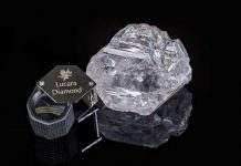 В Ботсване нашли самый крупный за 100 лет алмаз