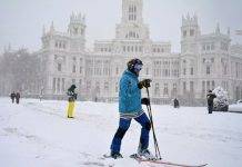 Стихия накрыла Испанию и Австралию, есть жертвы