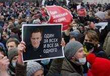 Лех Валенса выдвинул Навального на Нобелевскую премию мира